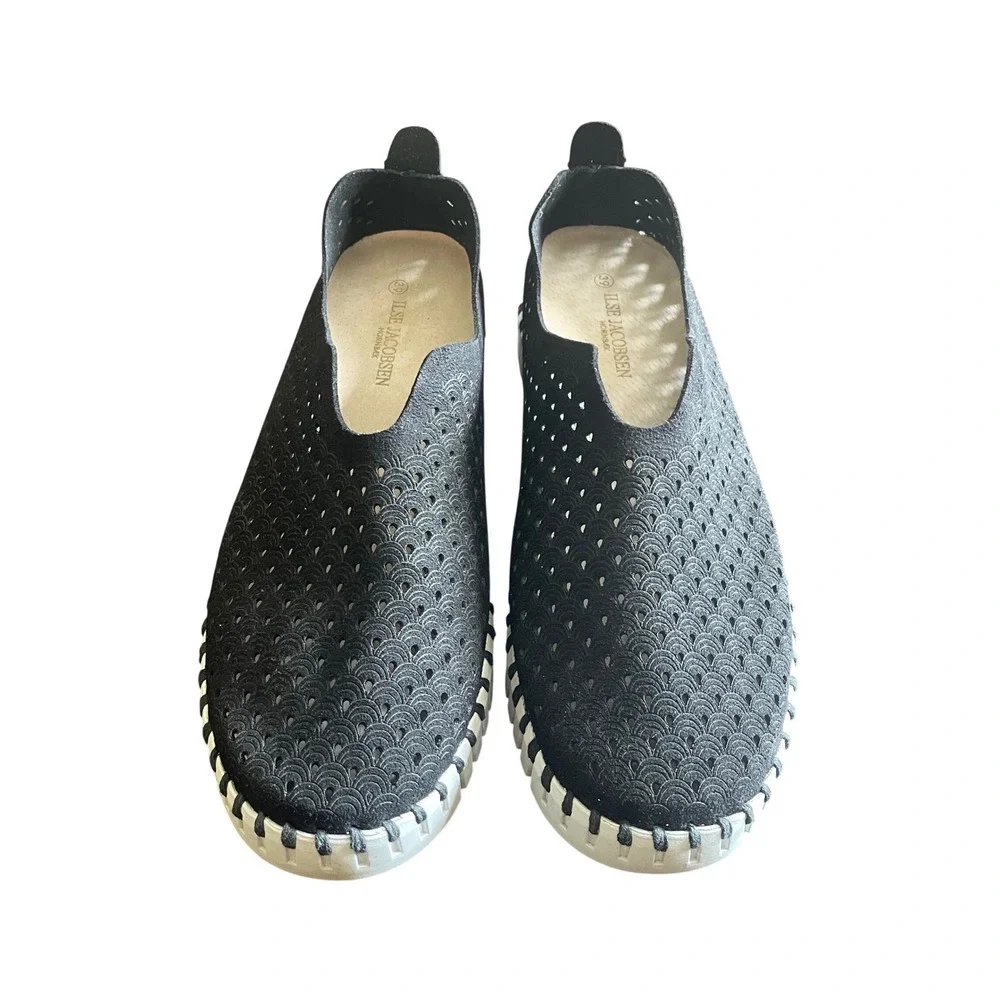 Ilse Jacobsen Tulip 139 Black Perforated Slip On Sneakers Women 39 EU / 8.5 US‎